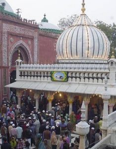 dargah sanctum